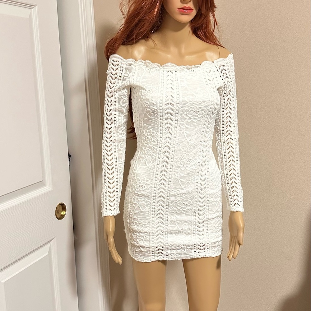 Elegant White Lace Off-Shoulder Dress